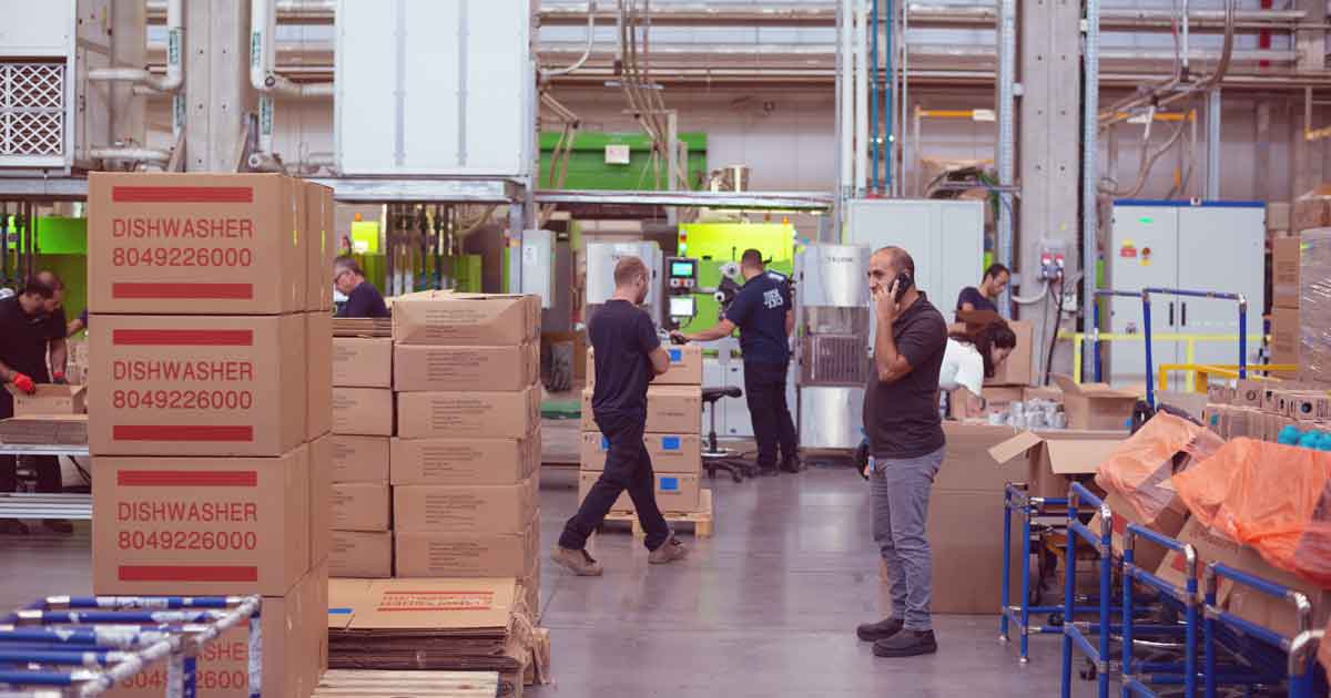 b2b ecommerce warehouse